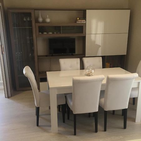 Ferienwohnung A Due Passi Dal Mare Vallecrosia Exterior foto